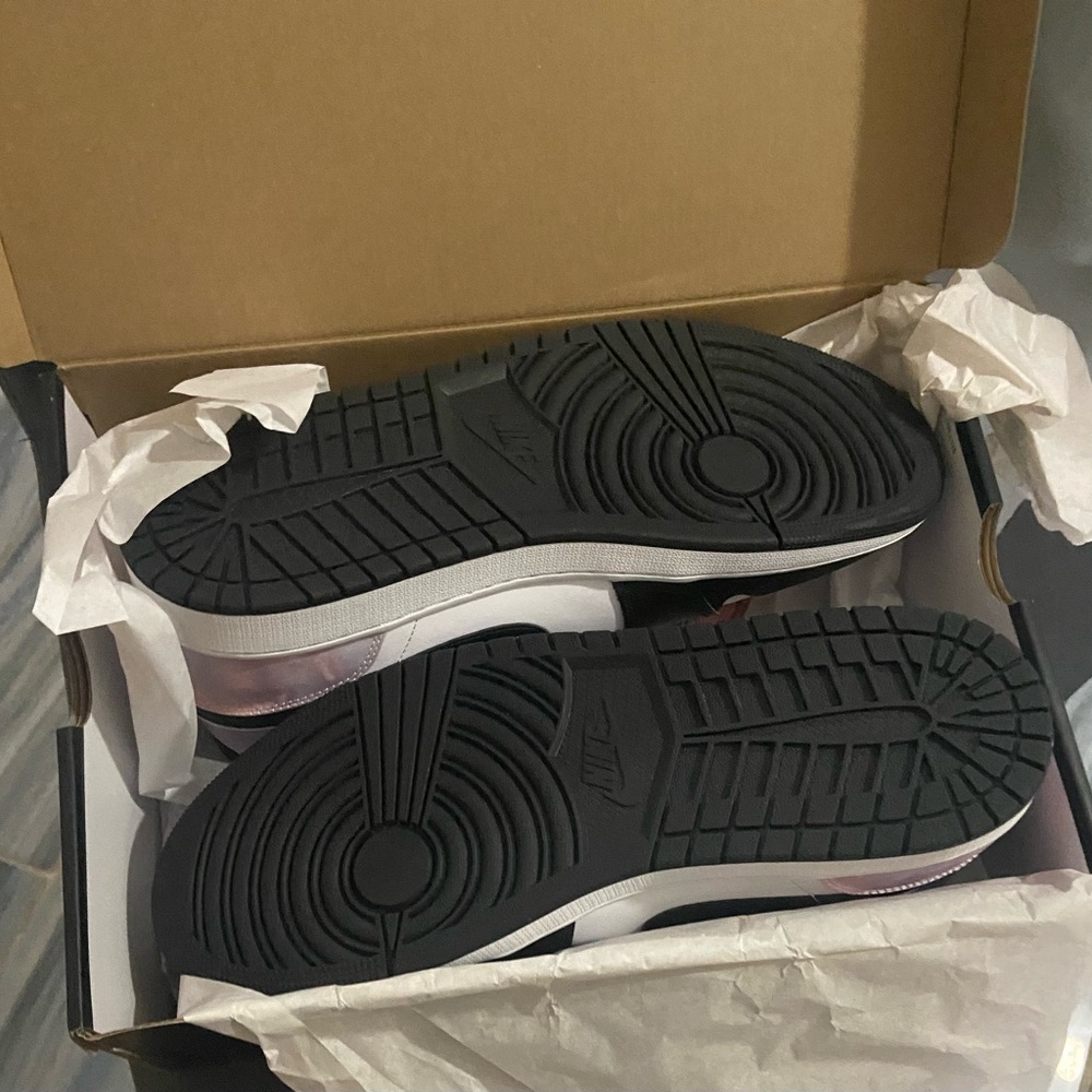 Brand new never worn Nike Jordan